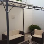 Couette-café Alimar Lizzano (Apulia)